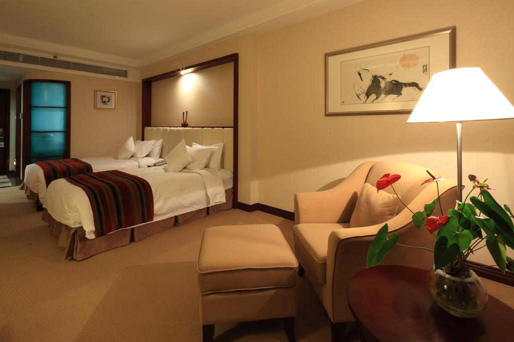 Southern Airline Pearl Hotel Guangzhou Exterior foto